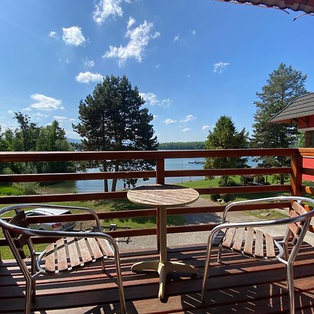 Apartman Majak U Zermanicke Prehrady Pitrov Extérieur photo
